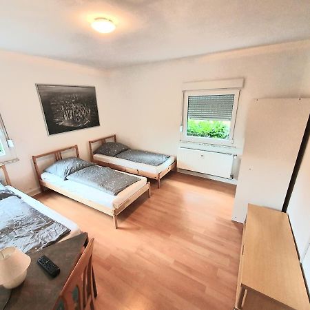Lieblingsmensch Oberhausen Mit Terrasse Apartment Bagian luar foto